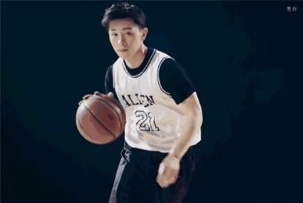  热爱|热爱运动的邓伦，官宣即将上新综艺，这就是灌篮