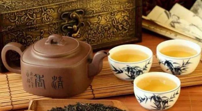 品茶|茶知识 | 品字三个口，品茶有三步！今天你品茶了吗？