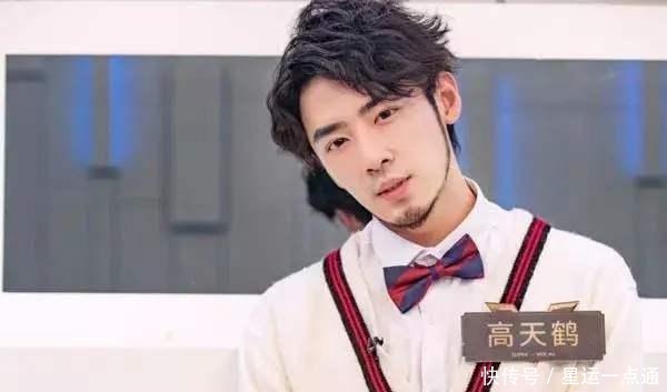 不少|娱乐圈凹文化人设必糊不少明星爱装“文化人”