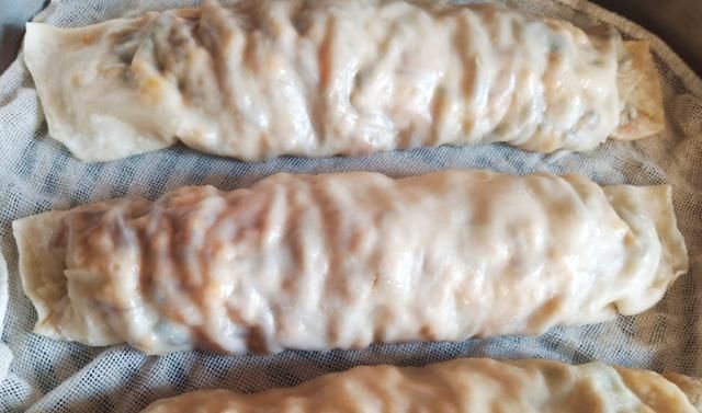  咬一口|北方人最拿手的面食，这做法薄皮大馅，咬一口劲道鲜香，总吃不腻