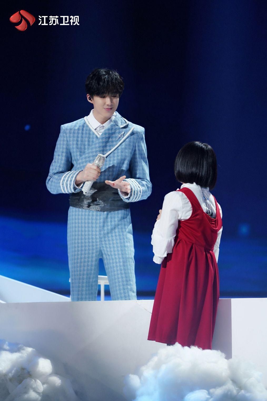  段奥娟|99划算夜再迎三位老朋友：摩登兄弟刘宇宁、段奥娟、乃万官宣加盟