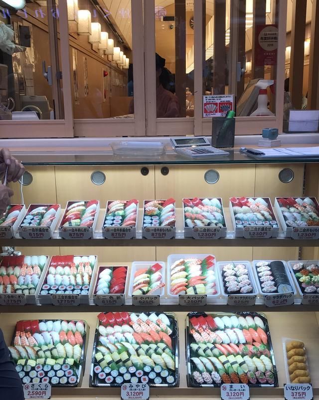 急赤白脸|实拍大阪道顿崛美食,这价位舍得急赤白脸吃一顿不