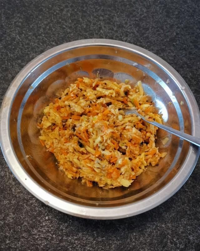 蔬菜|菜火烧的家常做法,几种蔬菜搭配,好吃营养,凉了也不硬。