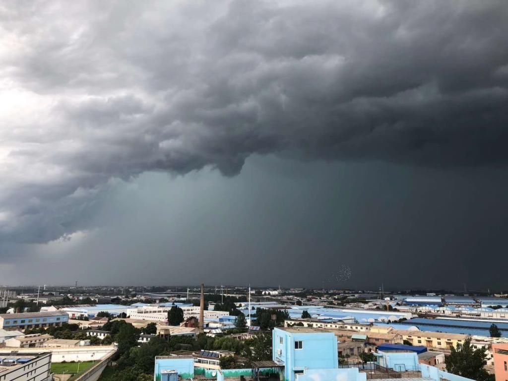 短时强降水|“风雨如晦”、天色提前暗淡意味着啥？ 打雷了下雨了赶紧回家收衣服吧