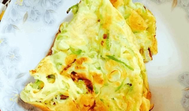  口感软嫩鲜|我教你一个超简单的早餐饼，尝起来又软又嫩，加粥和牛奶很好