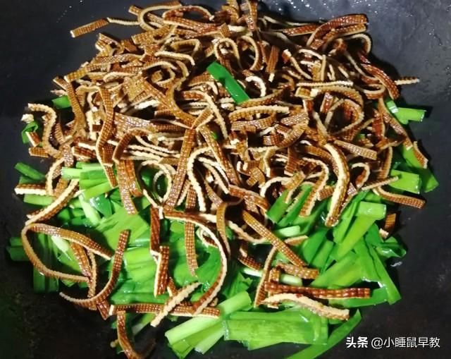  好吃|三伏天就爱这道家常菜，清淡爽口有营养，简单好吃还开胃，超下饭