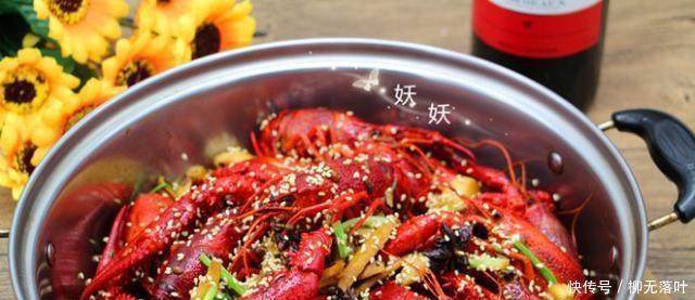 虾仁|10斤小龙虾有多少肉网友花一个小时剥虾,结果很,真的很贵