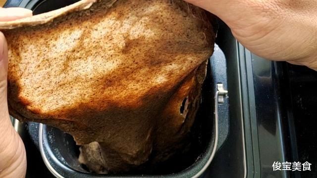 吐司|真正的【全麦吐司】,完全不用加面粉,也能做到松软无比