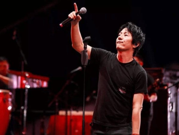  看过|郑钧戴墨镜录制《向往的生活》是耍大牌？那是你没看过吐槽大会