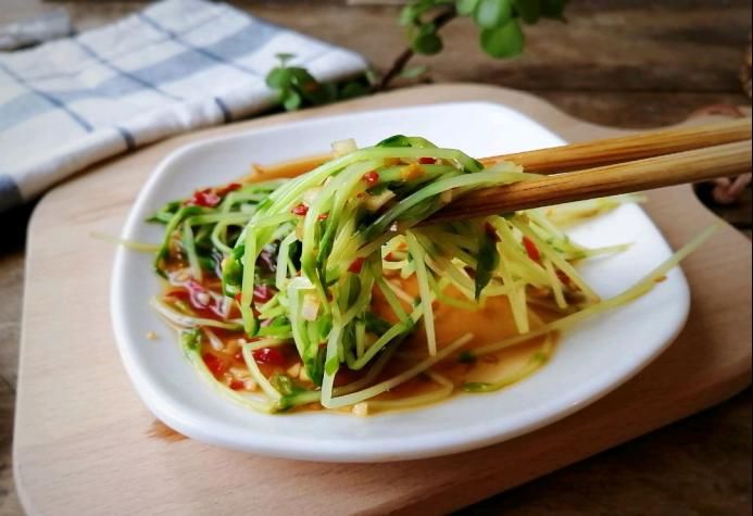 凉菜|秋天干燥,来点清脆爽口的凉菜降降火气,3元一大把的豌豆苗试试