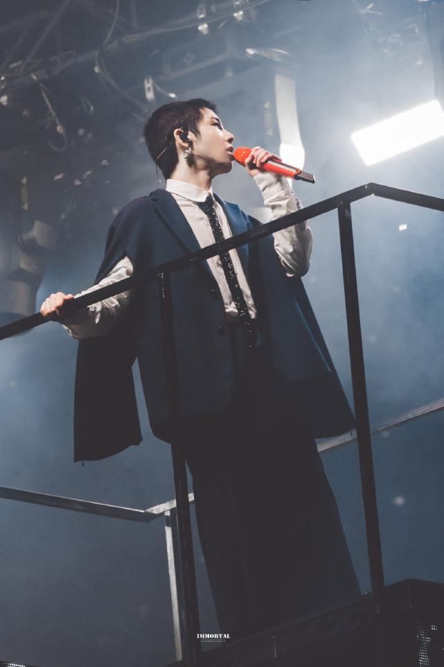 火星人|为保持嗓子干净三天不吃饭,华晨宇不立吃货人设,花花火星人实锤