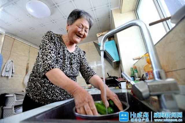  幸福|喝的是自来水，品的是幸福味