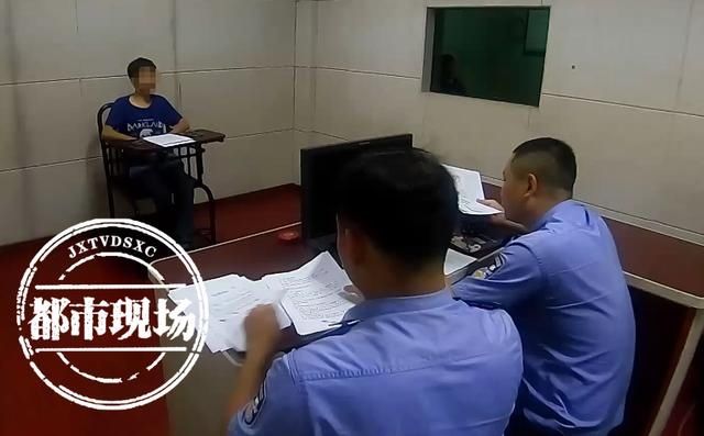  危险|太危险！俩男子暴雨夜骑摩托车上高速，还是无证驾驶