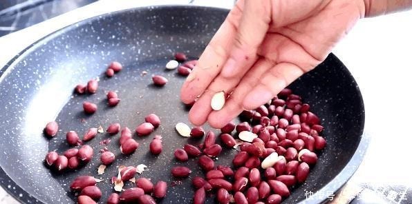 油条|早餐,别总吃包子油条,这点心也不错,软糯香甜,每一口都有惊喜