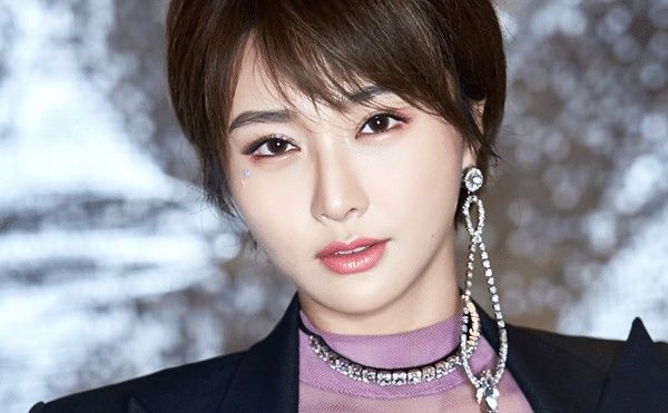  未婚|她瞒着丈夫参加好声音，走红后却声称自己未婚， 下台就和丈夫离婚