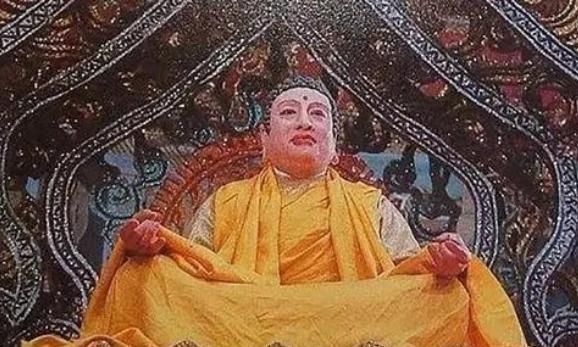 躬身行礼|玉帝的师父是谁？三清见了都得躬身行礼，网友：难怪你玉帝这么牛