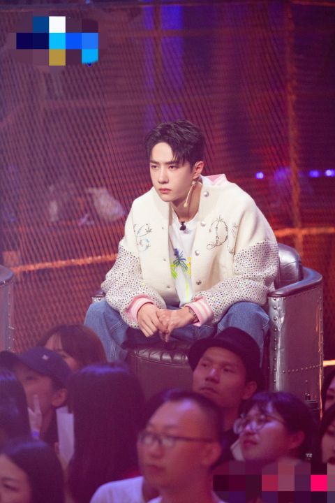  赢家|《这街》火舞台来袭！王一博化身丛林豹子！钟汉良成最大赢家！