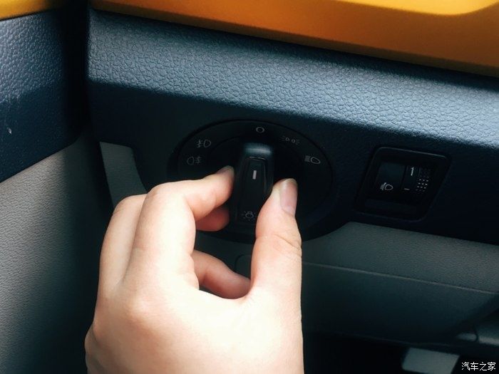  铠的|不论前路，勇于前行，途铠的用车体验及外观内饰细节分享！