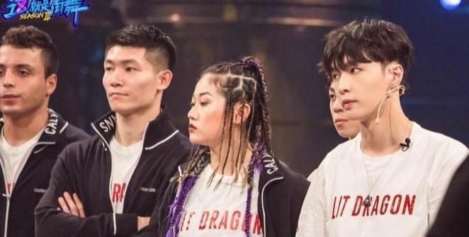  舞蹈|王一博张艺兴街舞比拼好评，偶像不是贬义词，得到了更多的尊重！