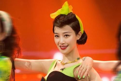  姐姐|《浪姐》的最大赢家，不是万茜、蓝盈莹！而是成功“洗白”的她