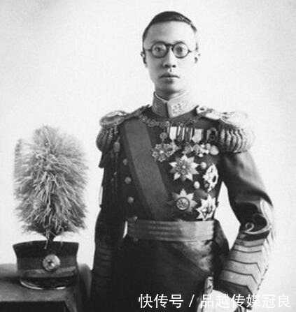 辫子|实拍溥仪遗物:玩过的蛐蛐罐依旧保存,使用的餐具做工精美!