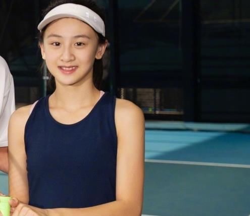  参加节目|昔日“跳水冠军”，晒出8岁儿子近照，爸爸基因遗传的一滴不剩