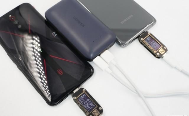 绿联|小巧mini,绿联10000mAh自带苹果MFi认证快充线充电宝评测