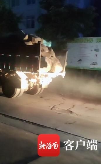  乡道|大货车昼夜穿行居民区 海口这6公里乡道伤痕累累居民叫苦