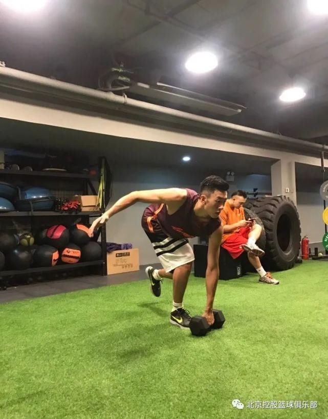  篮球联赛|不可比拟的王少杰（上）——校园时代