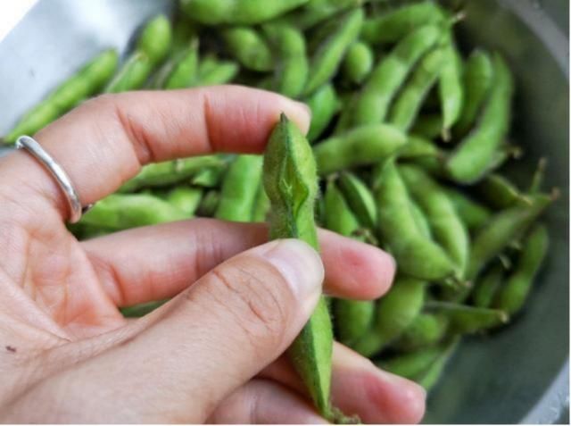  步骤|“香辣毛豆”有妙招，这样做既省时又好吃