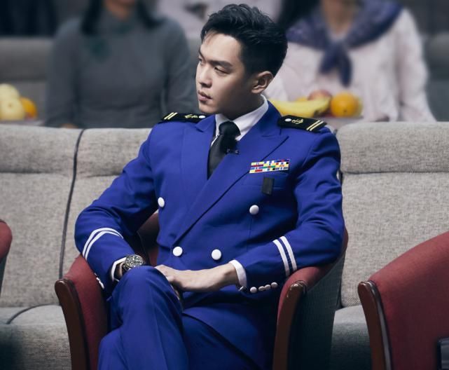  首发|《明侦6》首发阵容曝光，何炅撒贝宁回归，全场唯一女嘉宾引关注