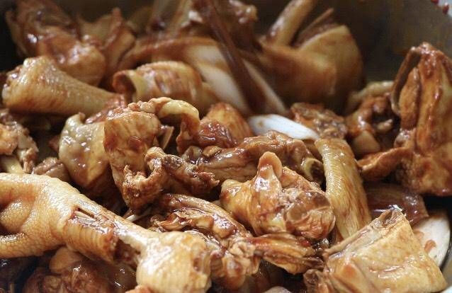  加油|鸡肉别再红烧了，不加油不加水，蒸一蒸馋出口水，比红烧还要美味