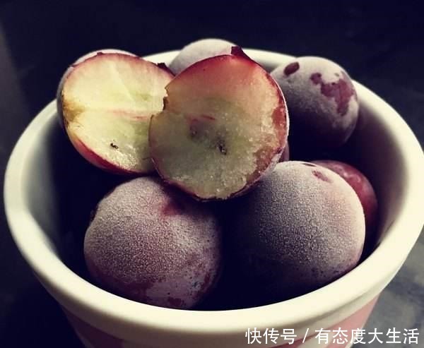 冰箱|夏天别再去买冰淇淋吃了,把这些水果放冰箱冷冻,口感好又不长胖