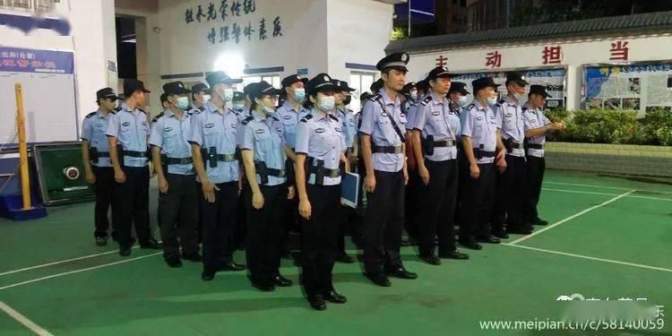  派出所|疑车位被占用，这4名男子恶意打砸他人小汽车，结果把自己送进派出所