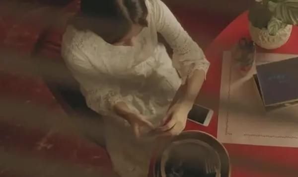 入他人住宅|《摩天大楼》里的“善”与“恶”，如何用法律考量？