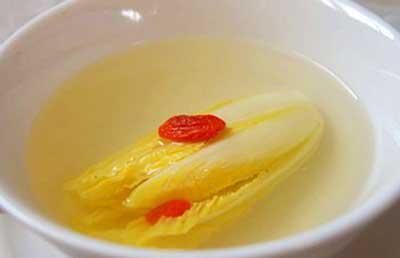 澄清汤|做清汤时,食材要不要先焯水?大厨:教你正确做法,不懂可就亏了