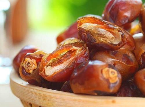 润肠|每天多吃3种食物，刮油排毒，润肠通便，改善贫血，减肥塑身