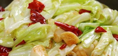 适口|清爽脆嫩酸辣适口,百吃不厌鲜香又下饭,一大盘不够吃