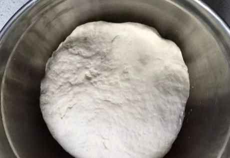 酥脆|自从学会做梅干菜饼，我家一周吃5次，香酥脆，放凉了也不发硬