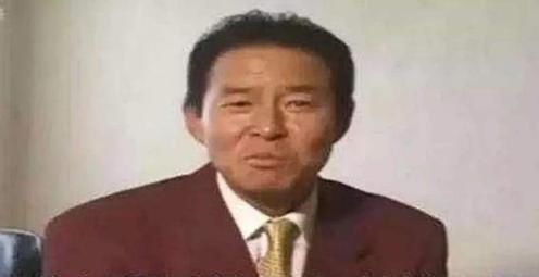  节目中|2004年，演员张正镇被年糕堵塞呼吸道身亡，一场综艺毁了他一生