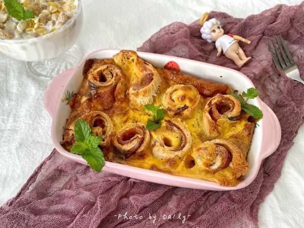  烤蛋奶|培根芝士吐司烤蛋奶