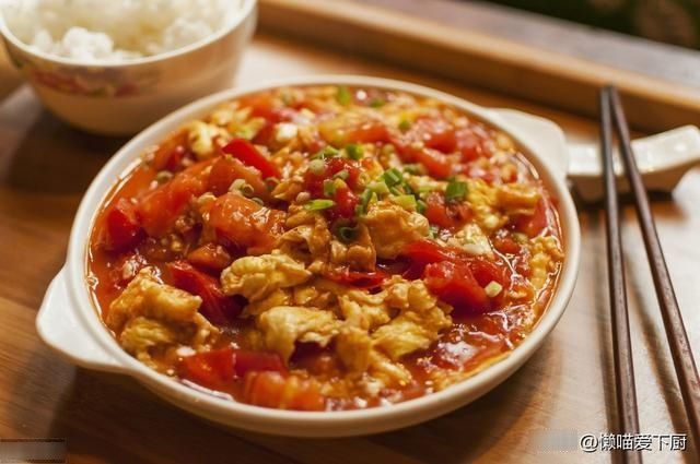 炒鸡蛋|西红柿炒鸡蛋,弄对顺序很重要,搞错一步,番茄不鲜蛋不嫩