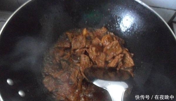  吃起来|炒牛肉别再加淀粉了！大厨：多加一点它，牛肉爽滑入味，嫩极了！