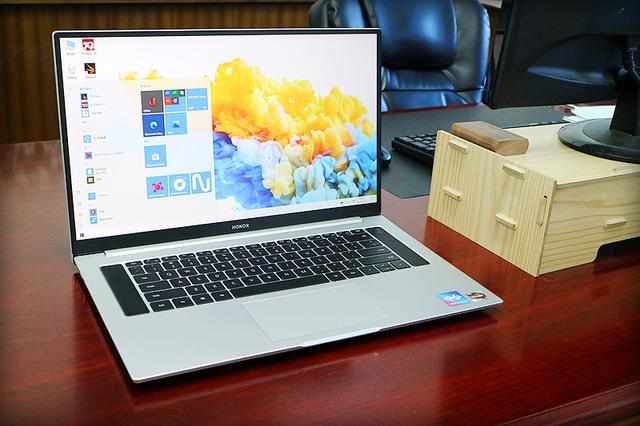  评测|荣耀MagicBook Pro 锐龙版2020全面评测：轻薄全能 实力Yes