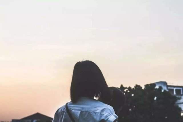 浙大|浙大女博士生跳楼自杀的背后：校内教授不停伸出魔爪骚扰