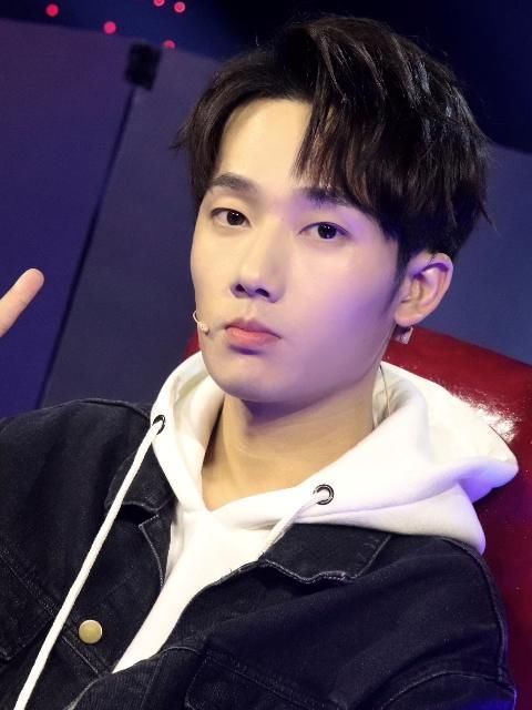 得了冠军|《中国好声音》冠军,以新人身份重登舞台,二次夺冠依旧不红!