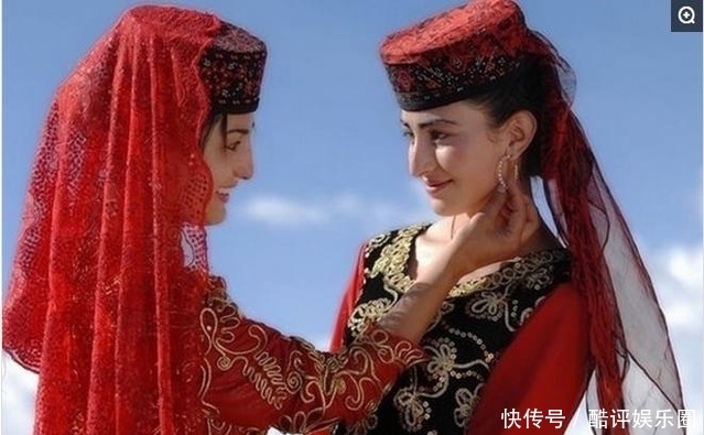 白种人|中国唯一一个住白种人的地方，景美人更美，想找一个丑女太难了！