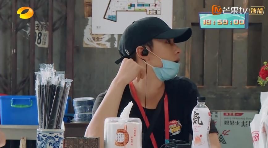  耍大牌|《元气满满的哥哥》：首期节目迟到的胡军，是耍大牌？