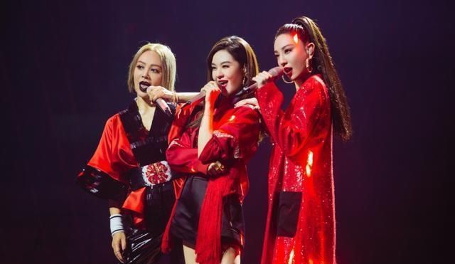  乘风破浪|《浪姐》：吴昕又哭了，只不过这次，她哭得有价值了