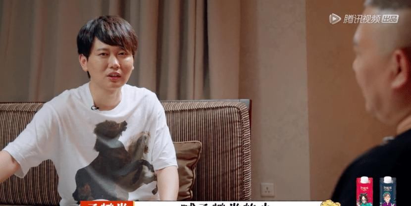  综艺|《德云斗笑社》 ：“零负担综艺”的简单快乐法则